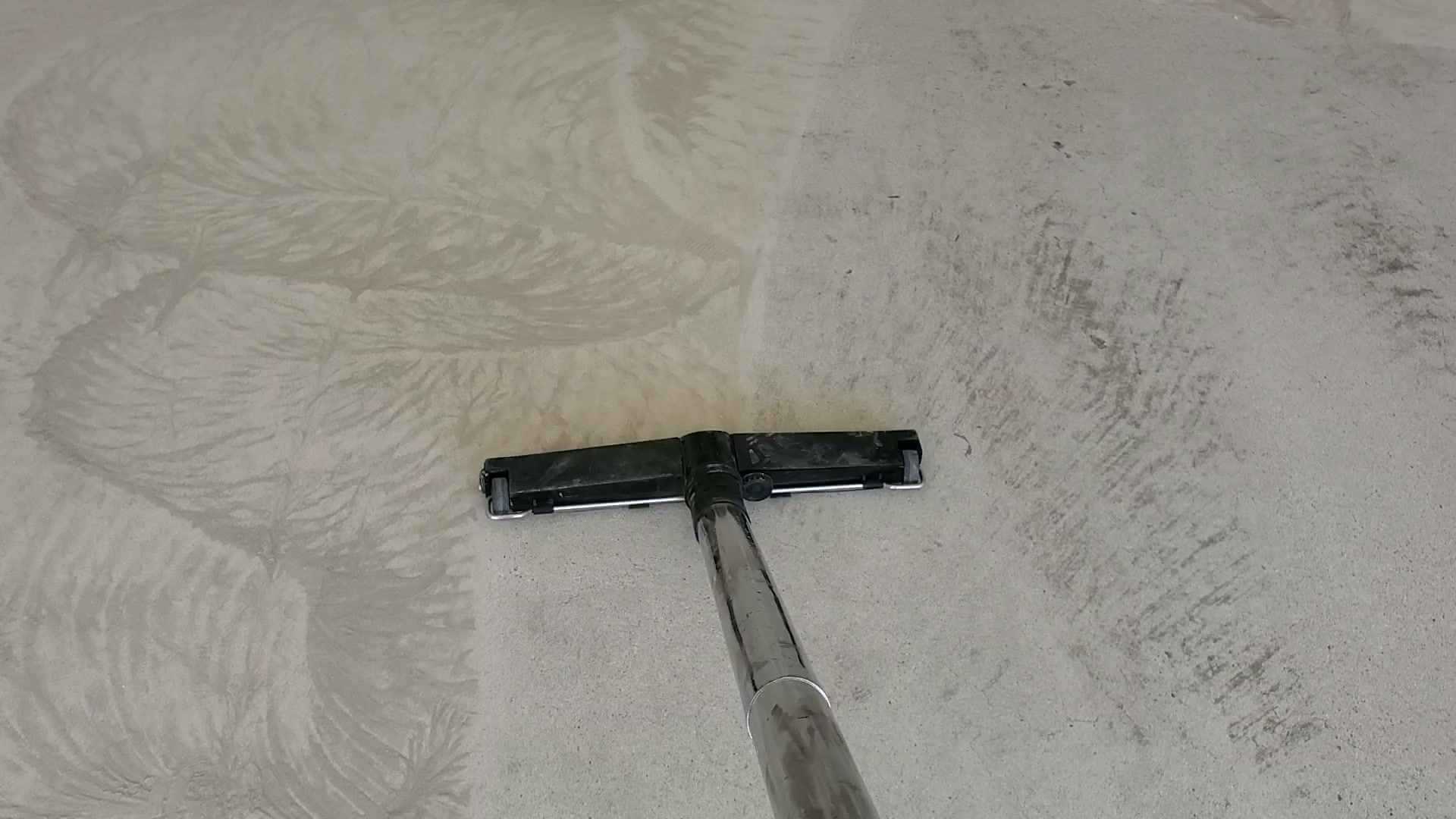 HEPA vacuum dust extraction on ground concrete